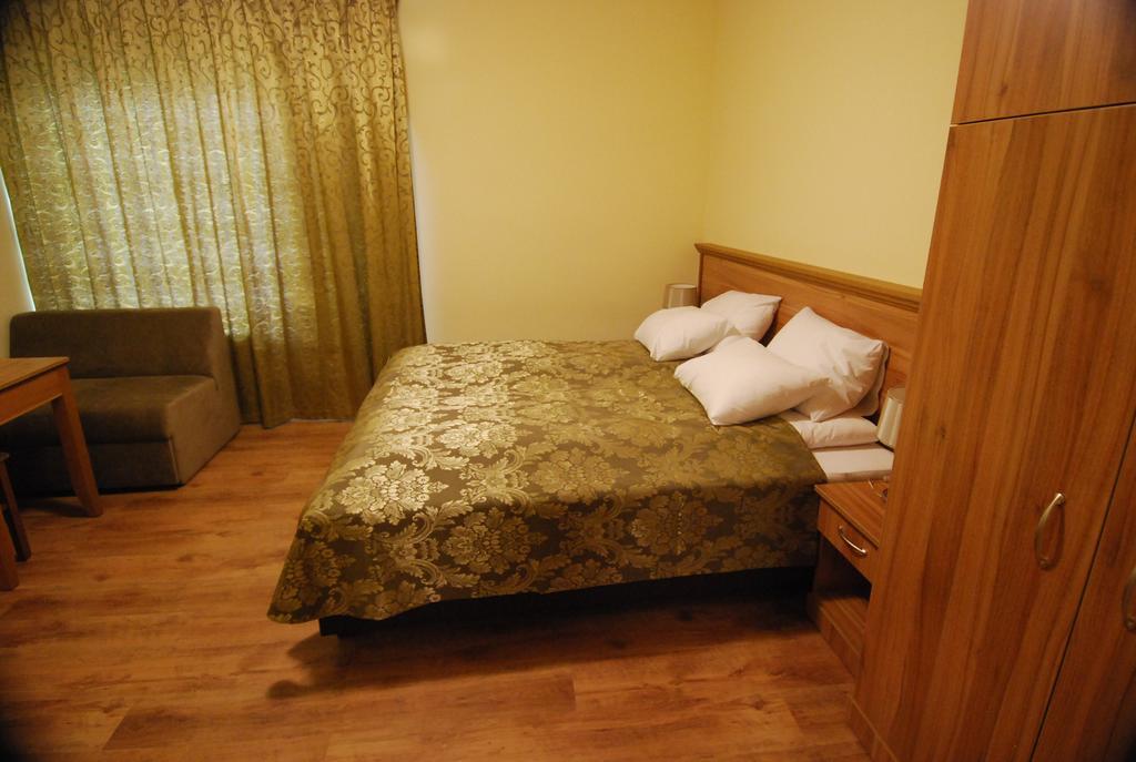 Ivanek Guest House Zvíkovské Podhradí エクステリア 写真